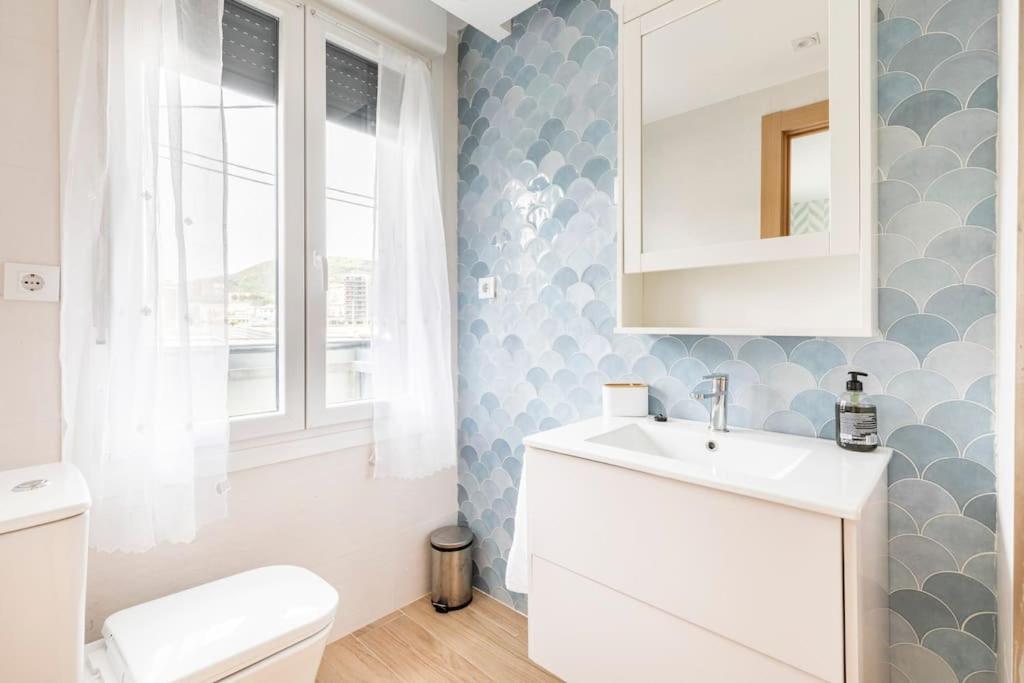 El Toison 21 Parking Gratis-6 Pax Centro-Historico Appartement Bilbao Buitenkant foto